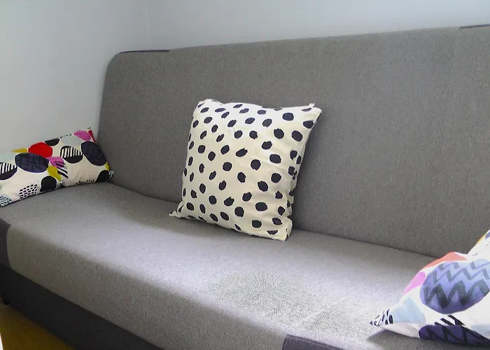 Room, Batorego 29